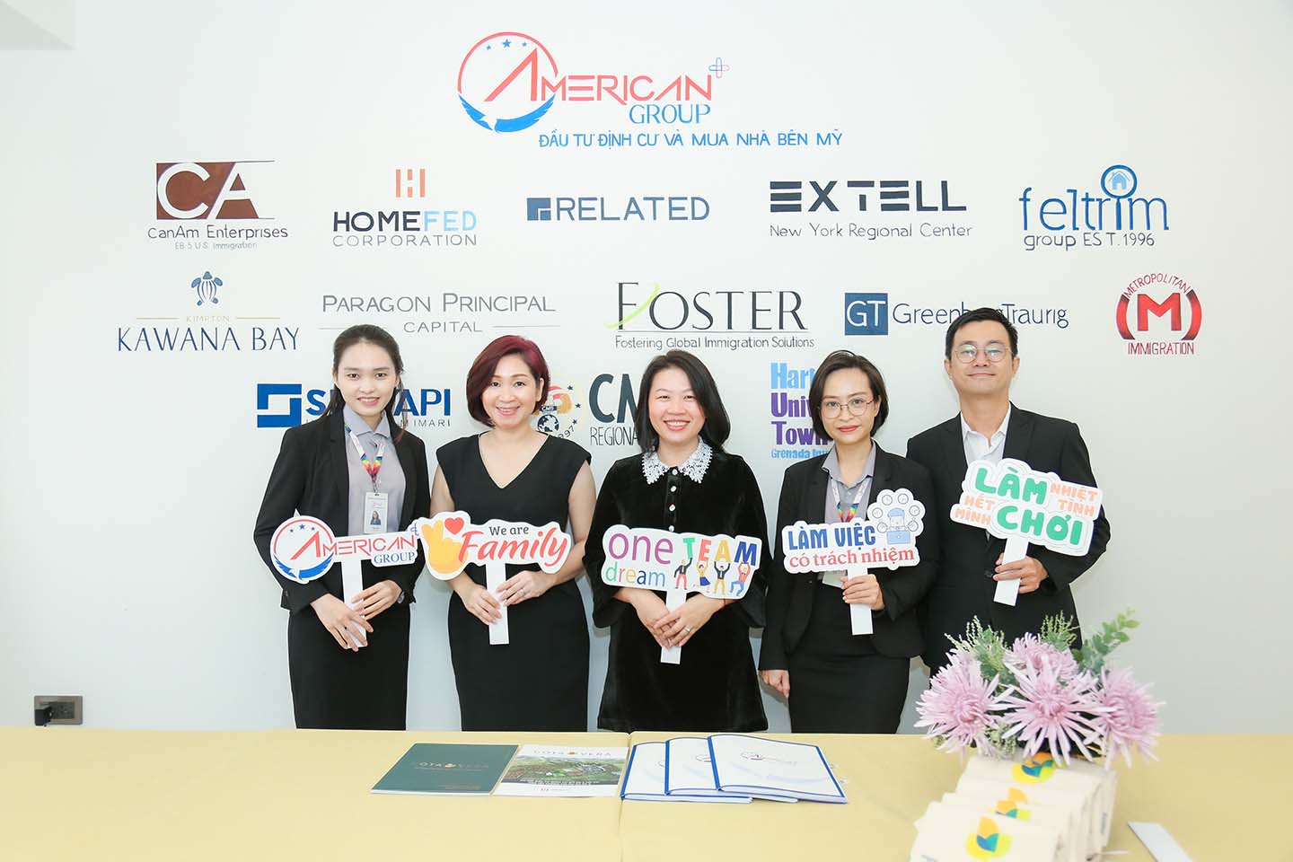 Chúng tôi là American Plus