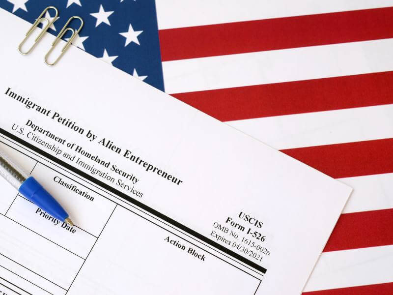 Quy trình xử lý mới cho các đơn I-526 trước RIA