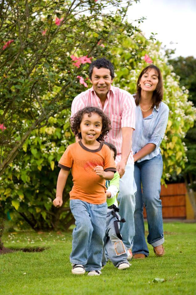 Nhập tịch Grenada được phép mang song tịch – công dân vĩnh viễn.