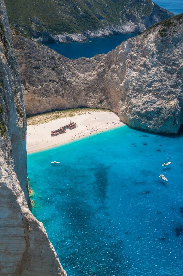 Quốc tịch EU sau 7 năm. lại.