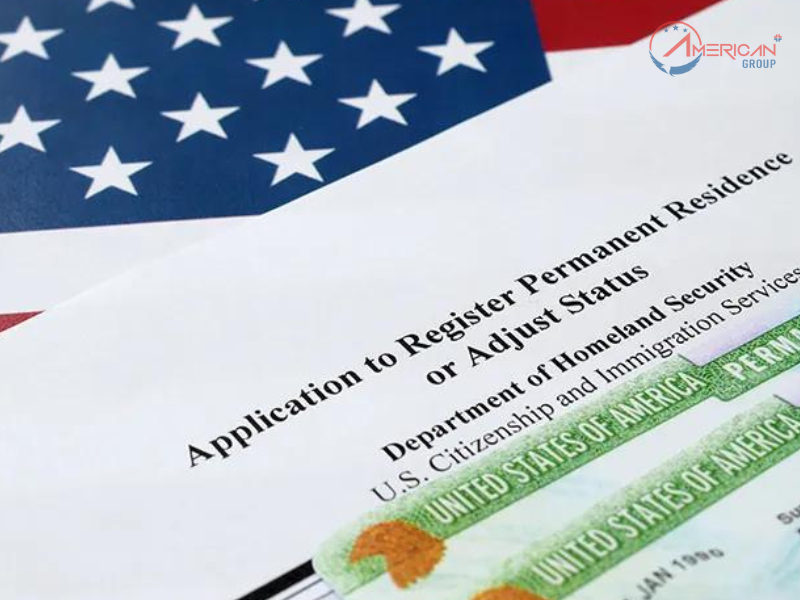 Lợi Ích Của Việc Nộp Đơn Đồng Thời Cho Các Nhà Đầu Tư EB-5 Nộp hồ sơ đồng thời và điều chỉnh trạng thái