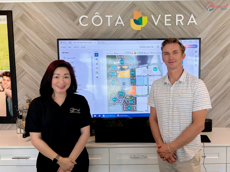 Công ty American Plus Trực Tiếp Khảo Sát Dự Án Cota Vera Tháng 08/2024 CEO APG - Bà Nguyễn Ngọc Bích trong chuyến khảo sát trực tiếp dự án Cota Vera và gặp gỡ trao đổi với Giám đốc Tài chính Tập đoàn HomeFed - Ông Trevor Anderson
Bà Nguyễn Ngọc Bích - CEO APG trực tiếp khảo sát dự án Cota Vera và gặp gỡ trao đổi với Ông Trevor Anderson - Giám đốc Tài chính Tập đoàn HomeFed